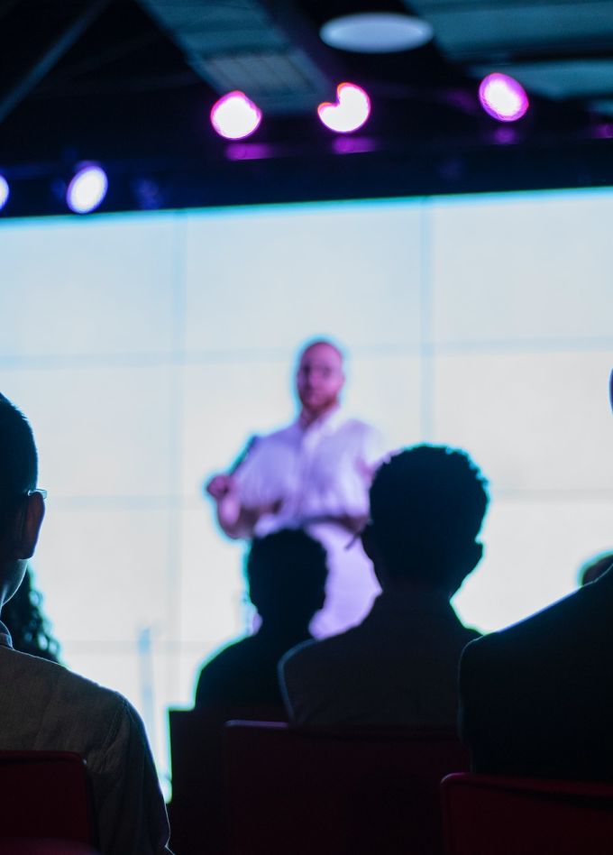 Монстры во Вселенной