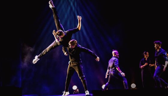 Шоу под дождём V. Признание в любви, Ангарск