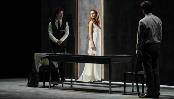 Спектакль «Острые предметы»