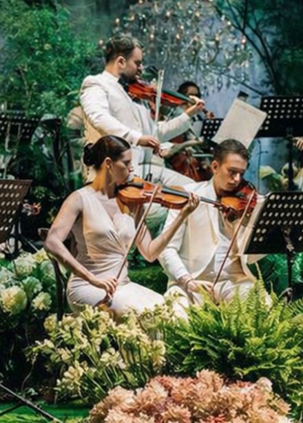 Концерт «Золотые саундтреки в аромате миллиона цветов»