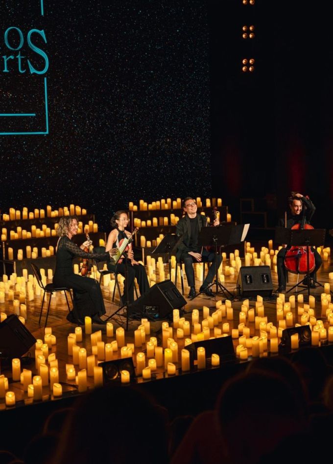 Люмос. Неоклассика: Эйнауди, Рихтер при 1000 свечей